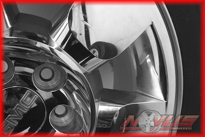 GMC Yukon Denali Wheels